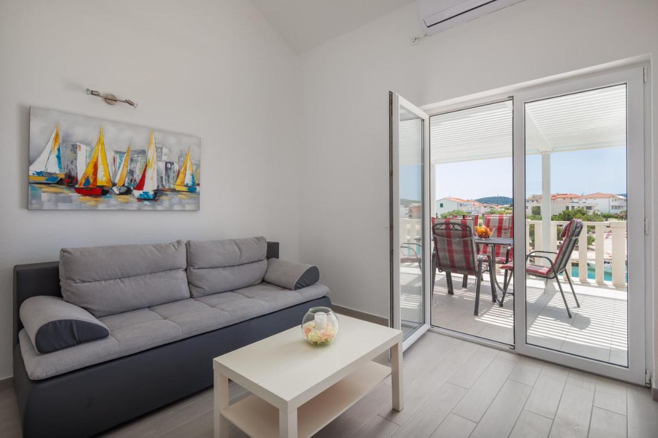 Vila Blanka Apartments Rogoznica  Eksteriør bilde