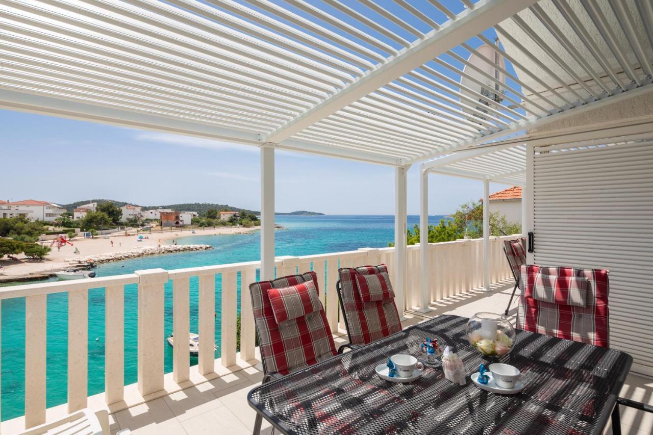 Vila Blanka Apartments Rogoznica  Eksteriør bilde
