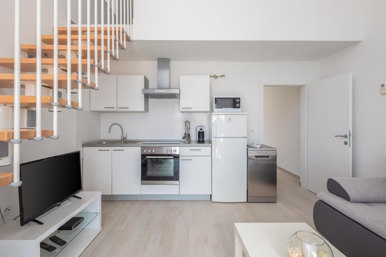 Vila Blanka Apartments Rogoznica  Eksteriør bilde