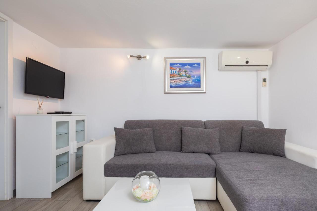 Vila Blanka Apartments Rogoznica  Eksteriør bilde